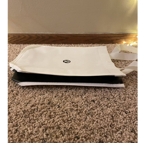 SOLD***Lululemon- Small Reusable Tote Bag Snap Button Close White 9" x 12" - Picture 5 of 5